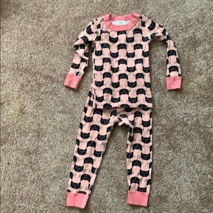 Hanna Anderson kitty pjs size 90